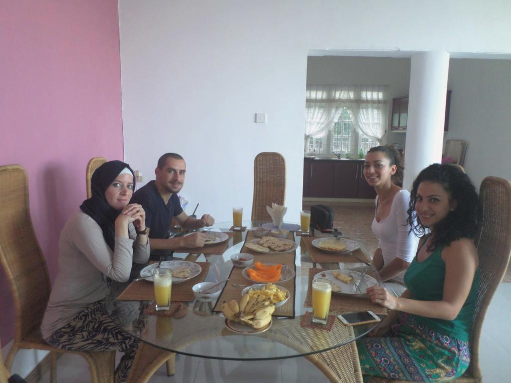 High View Homestay Kandy Esterno foto